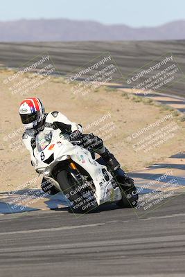 media/Nov-16-2025-Race Pace (Sun) [[8c5fa54630]]/Verified Riders/1-Turns 9 and 10 (925am)/